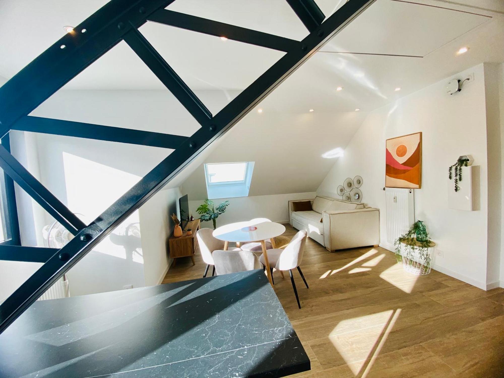 Les Appartements De L'Hippodrome 朗贝萨尔 外观 照片