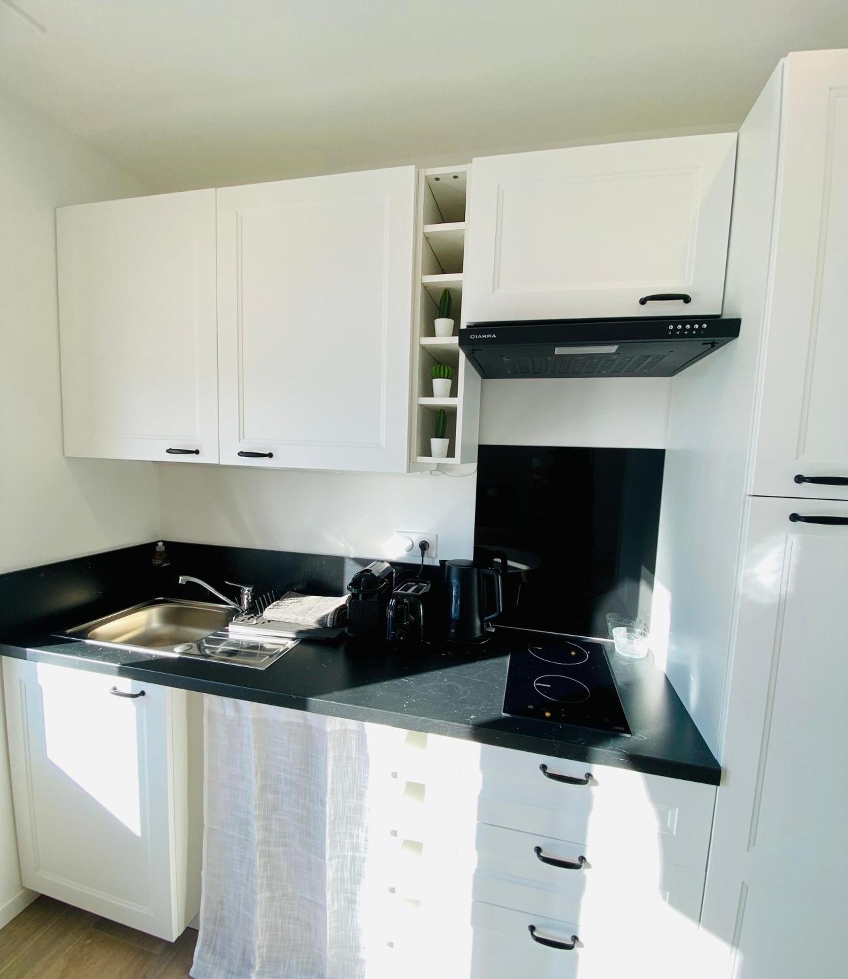 Les Appartements De L'Hippodrome 朗贝萨尔 外观 照片