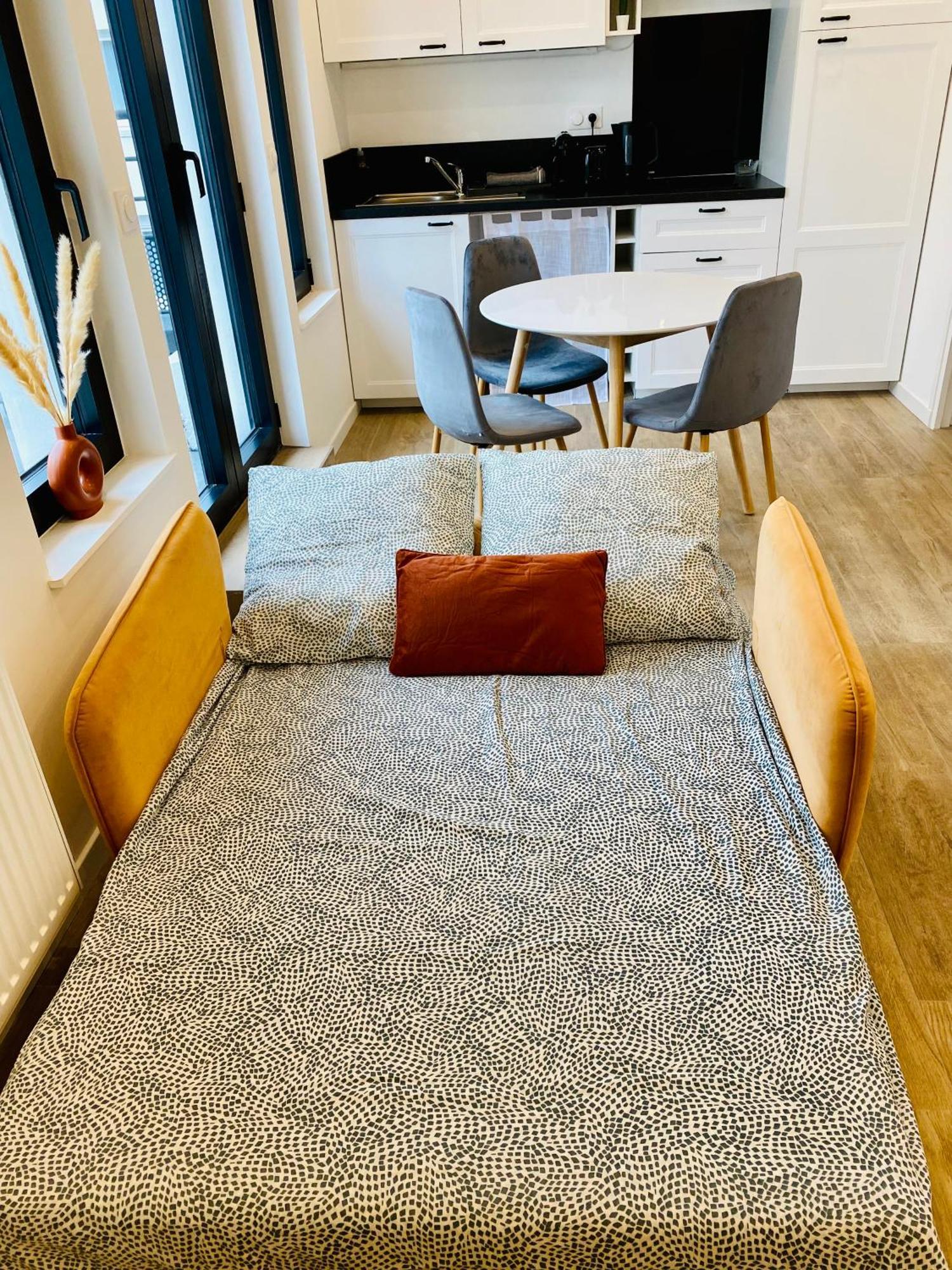 Les Appartements De L'Hippodrome 朗贝萨尔 外观 照片