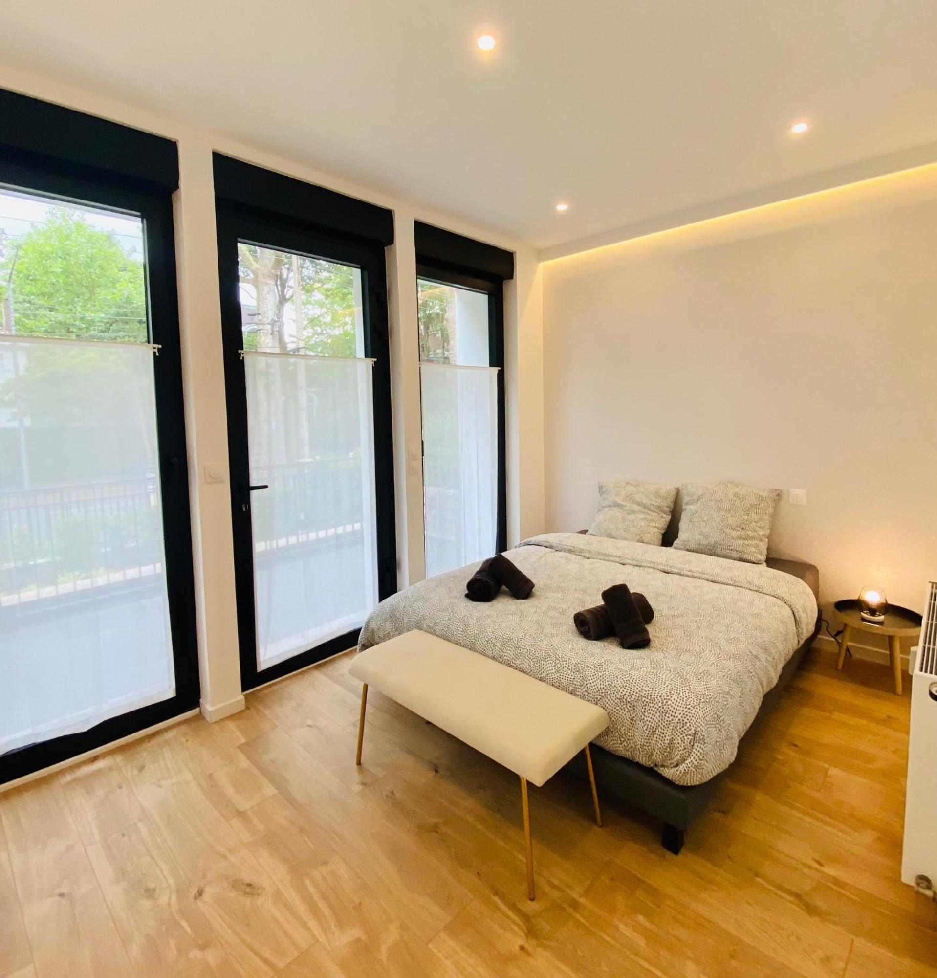 Les Appartements De L'Hippodrome 朗贝萨尔 外观 照片