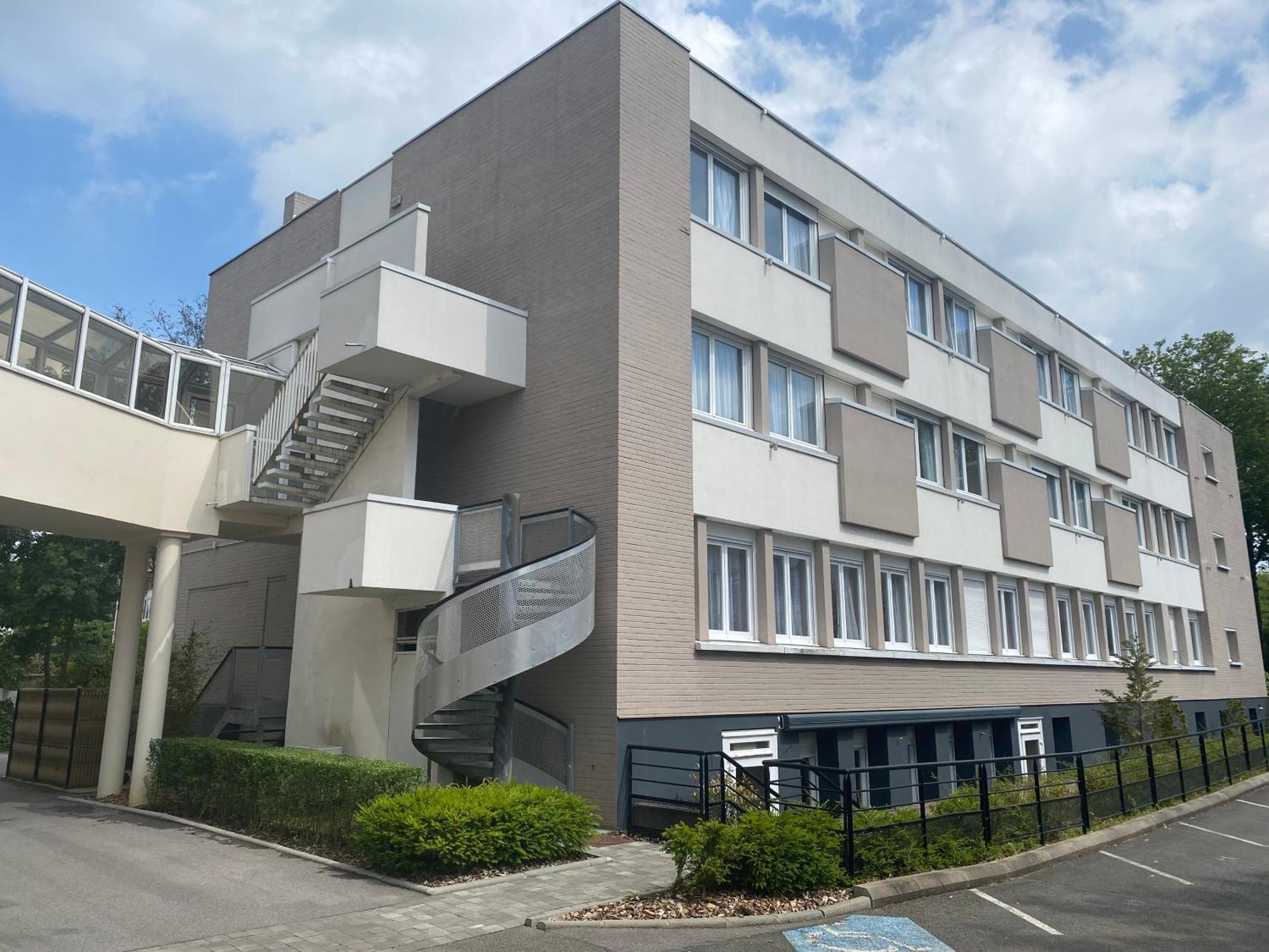 Les Appartements De L'Hippodrome 朗贝萨尔 外观 照片